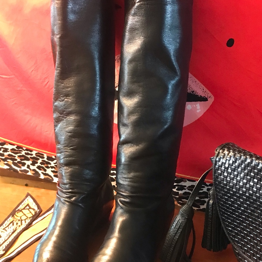 Italian black LEATHER FLAT BOOTS Size 7 - Picture 3 of 9